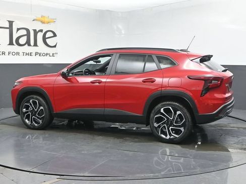 New 2026 Chevrolet Trax RS w/ Driver Confidence Package FWD image 30