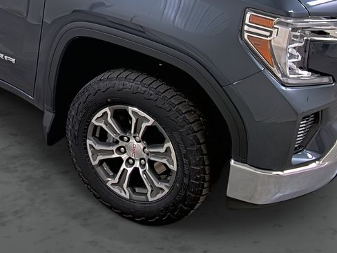 Certified 2021 GMC Sierra 1500 SLE image 14