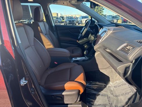 Certified 2025 Subaru Ascent Touring w/ Popular Package #2 image 10