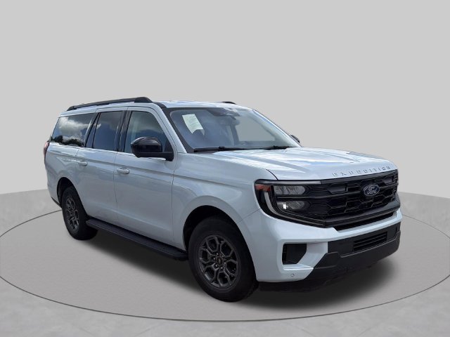Used 2025 Ford Expedition Max Active AWD/4WD image 7