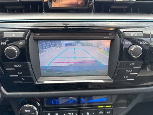 Used 2016 Toyota Corolla S FWD image 22
