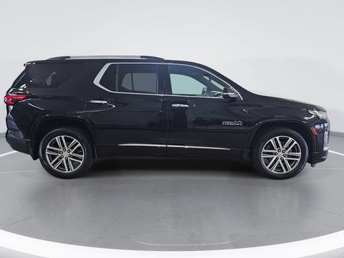 Certified 2023 Chevrolet Traverse High Country AWD/4WD image 2