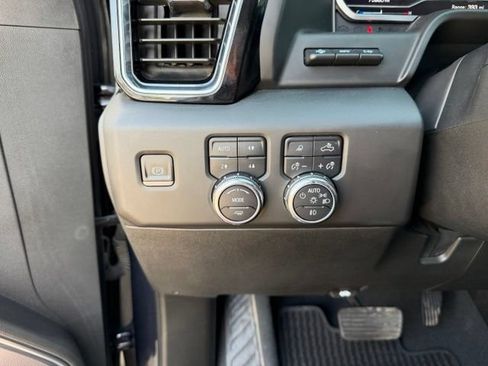 Used 2024 GMC Sierra 2500 Denali Ultimate w/ Max Trailering Package AWD/4WD image 30
