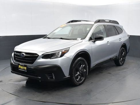 Used 2020 Subaru Outback Onyx Edition XT image 1