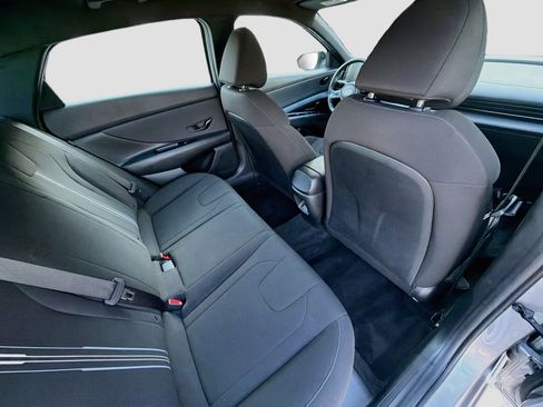 Used 2025 Hyundai Elantra Sport w/ Cargo Package FWD image 26