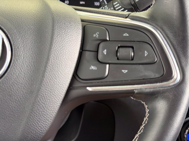 Used 2023 Buick Encore GX Select w/ Sport Touring Package FWD image 23