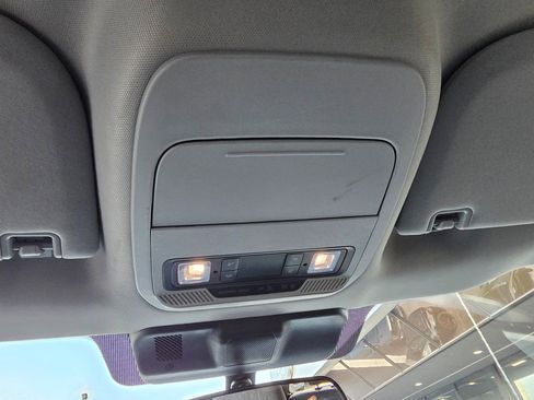 Used 2025 Ford F350 XLT image 30