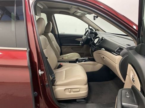 Used 2022 Honda Pilot Touring image 26