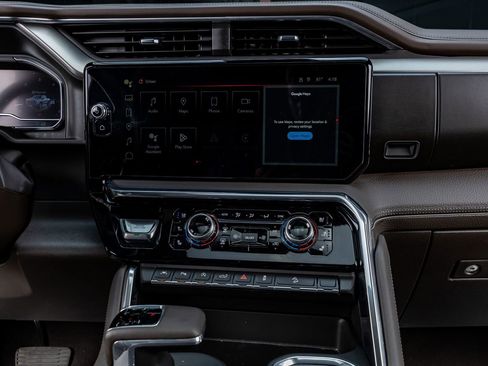 Used 2025 GMC Sierra 1500 Denali w/ Denali Reserve Package image 24