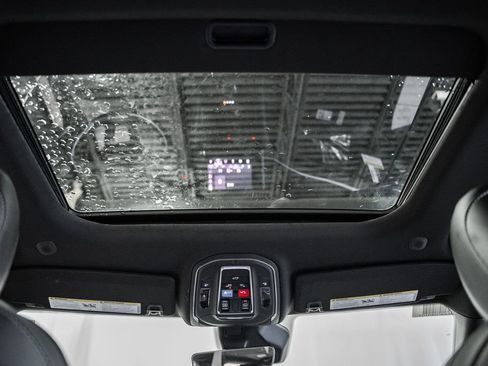 New 2025 Jeep Grand Cherokee Altitude image 29