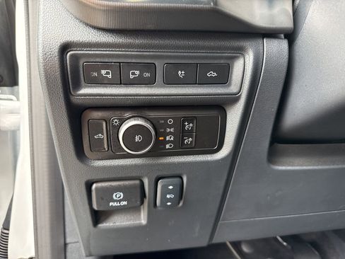 Used 2024 Ford F150 Raptor AWD/4WD image 45