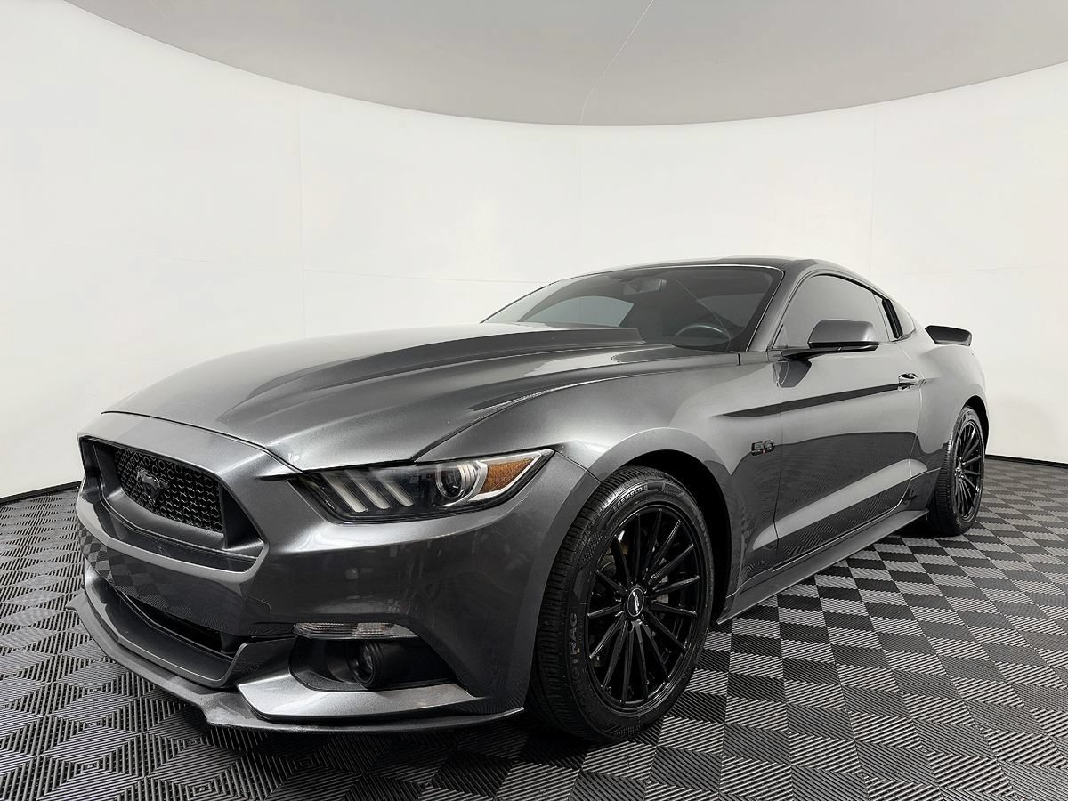 Used 2016 Ford Mustang GT w/ Black Accent Package RWD image 2