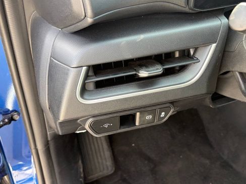 Used 2025 Kia K4 FWD image 8