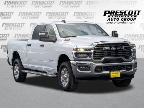 Used 2026 RAM 2500 Big Horn AWD/4WD image 1