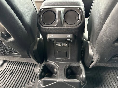 Used 2022 Jeep Gladiator Rubicon w/ LED Lighting Group image 24