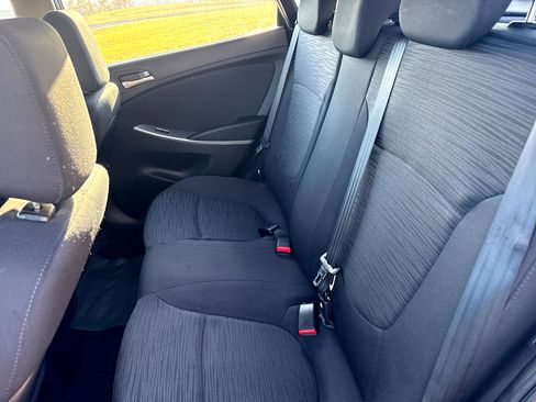 Used 2017 Hyundai Accent SE image 19