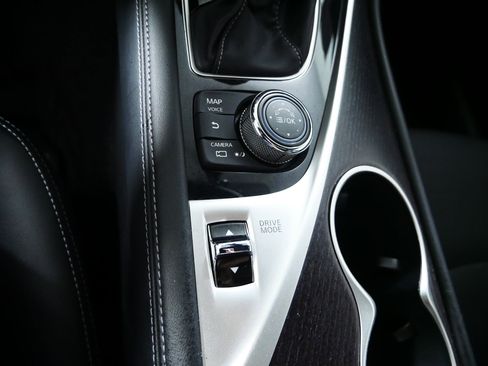 Used 2023 INFINITI Q50 Sensory AWD/4WD image 30