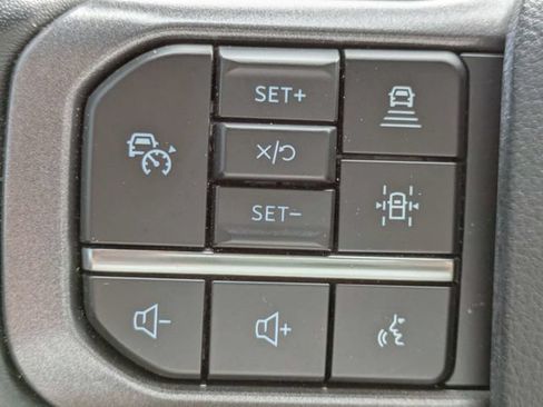 Certified 2023 Ford F150 Lightning Lariat AWD/4WD image 25