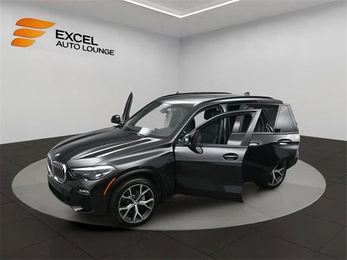 Used 2019 BMW X5 xDrive40i w/ M Sport Package image 60