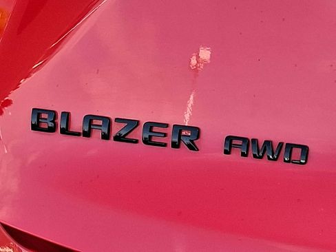 Used 2024 Chevrolet Blazer RS w/ Driver Confidence II Package AWD/4WD image 29