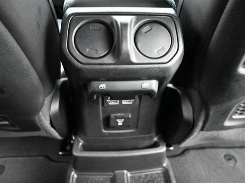 Used 2023 Jeep Wrangler Unlimited Rubicon 4xe AWD/4WD image 13