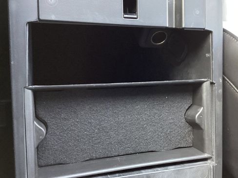 Used 2021 Ford Explorer XLT w/ Equipment Group 202A image 36