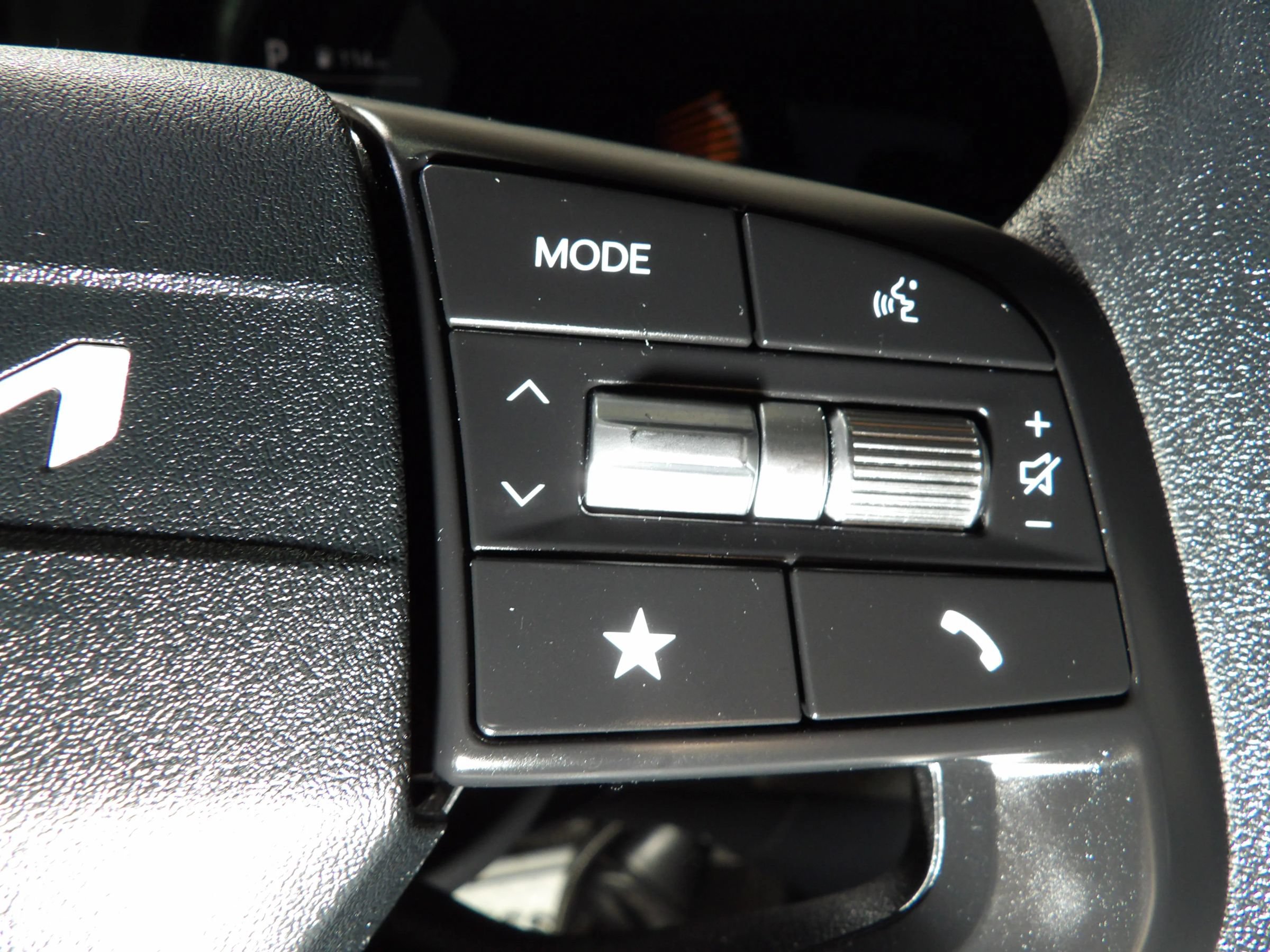 Used 2025 Kia K4 FWD image 20
