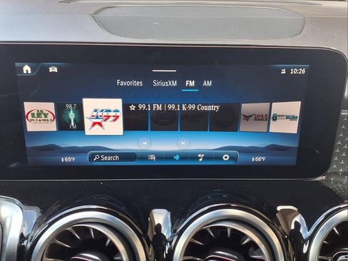 Used 2025 Mercedes-Benz GLB 250 w/ Exclusive Package image 16