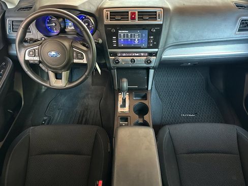 Used 2017 Subaru Outback 2.5i Premium AWD/4WD image 17