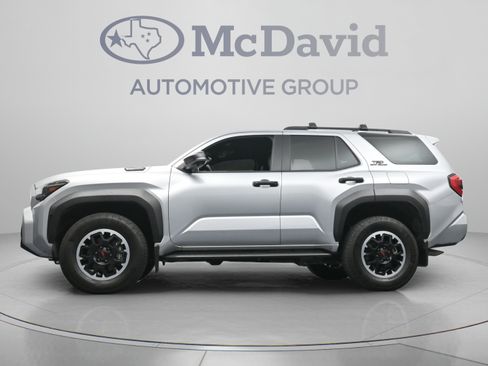 Used 2025 Toyota 4Runner TRD Off-Road Premium w/ Tow Technology Package AWD/4WD image 27