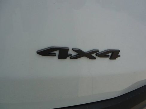 New 2026 Jeep Cherokee Laredo AWD/4WD image 15