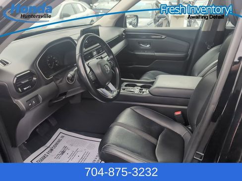 Used 2023 Honda Pilot EX-L image 12
