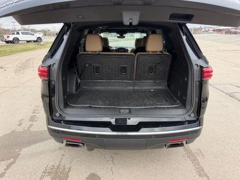 Used 2023 Chevrolet Traverse Premier w/ LPO, Floor Liner Package image 5