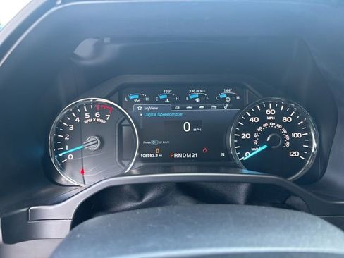 Used 2017 Ford F150 XLT w/ Equipment Group 301A Mid image 39