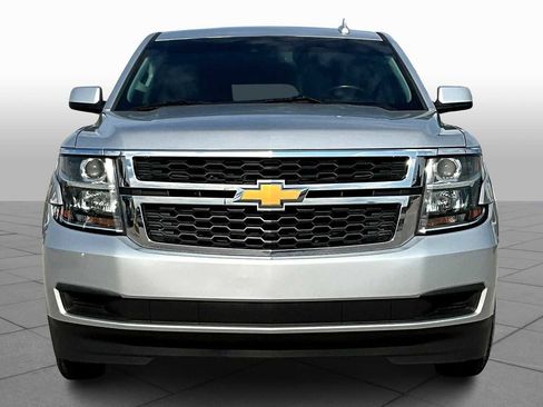 Used 2020 Chevrolet Suburban LT image 3