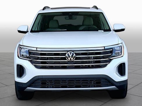 New 2026 Volkswagen Atlas SE FWD image 3