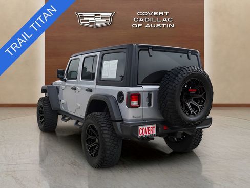Used 2024 Jeep Wrangler Unlimited Sport AWD/4WD image 3