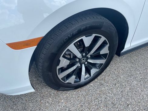 Used 2025 Honda Odyssey EX-L image 11