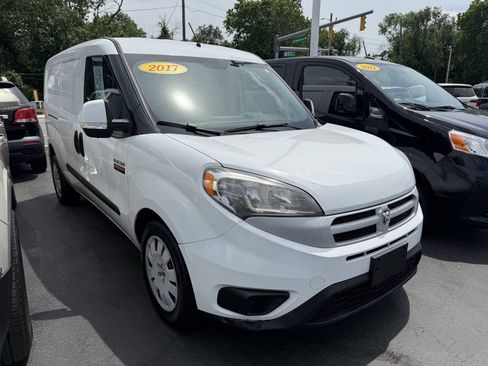 Used 2017 RAM ProMaster City Tradesman SLT w/ Rear Back-up Camera Group FWD image 4