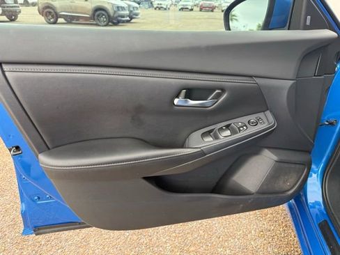 Certified 2022 Nissan Sentra SV image 15