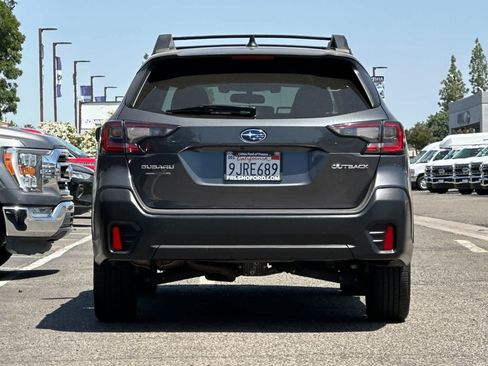 Used 2022 Subaru Outback Premium AWD/4WD image 8