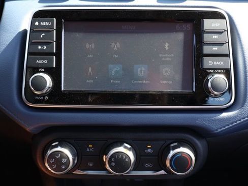 New 2025 Nissan Versa 1.6 SV w/ Trunk Package image 28