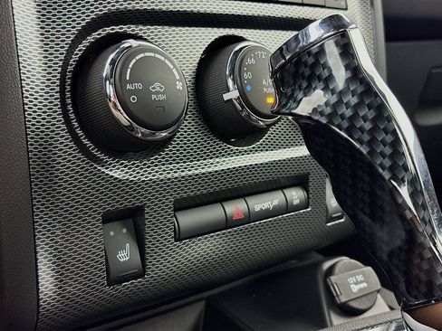 Used 2012 Dodge Challenger R/T RWD image 15