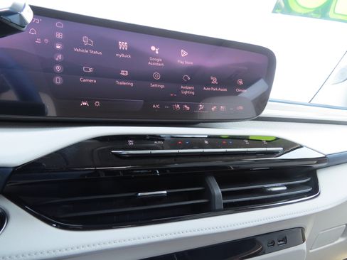 New 2026 Buick Enclave Avenir w/ Super Cruise Package image 25