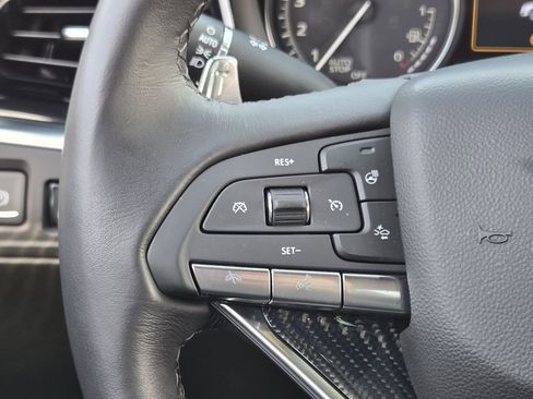 Used 2024 Cadillac XT6 Sport w/ Technology Package image 36