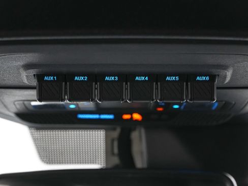 Certified 2024 Ford Bronco Badlands AWD/4WD image 18