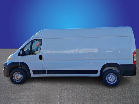 Used 2024 RAM ProMaster 2500 w/ Safety Group image 7