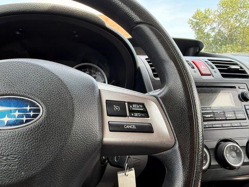 Used 2014 Subaru Forester 2.5i AWD/4WD image 26