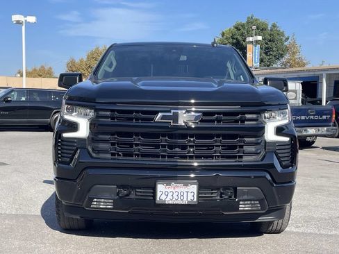 Used 2023 Chevrolet Silverado 1500 RST AWD/4WD image 5