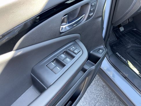 New 2026 Honda Ridgeline Black Edition image 13